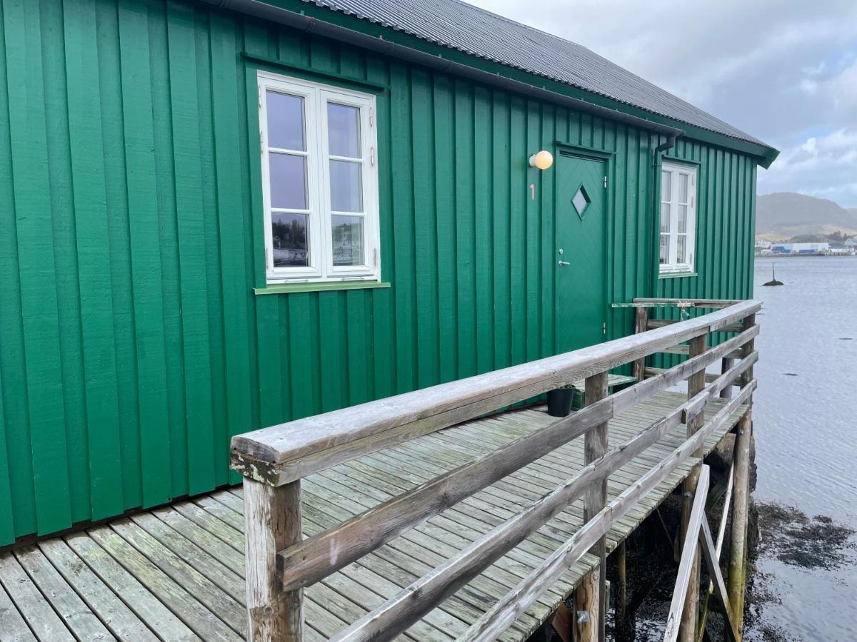 Kraemmervika Rorbuer - Rustic Cabins In Lofoten Ballstad Exterior photo